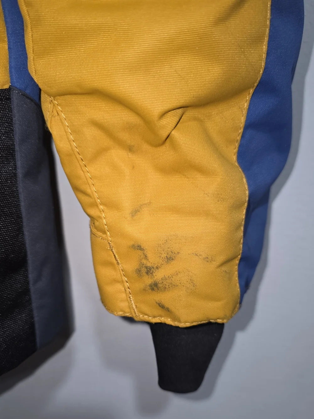deux par deux Mustard, Blue & Black Colorblock Kids Ski Jacket Size 14